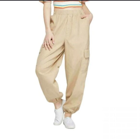 Wild Fable beige cargo pants elastic waist - Picture 1 of 8
